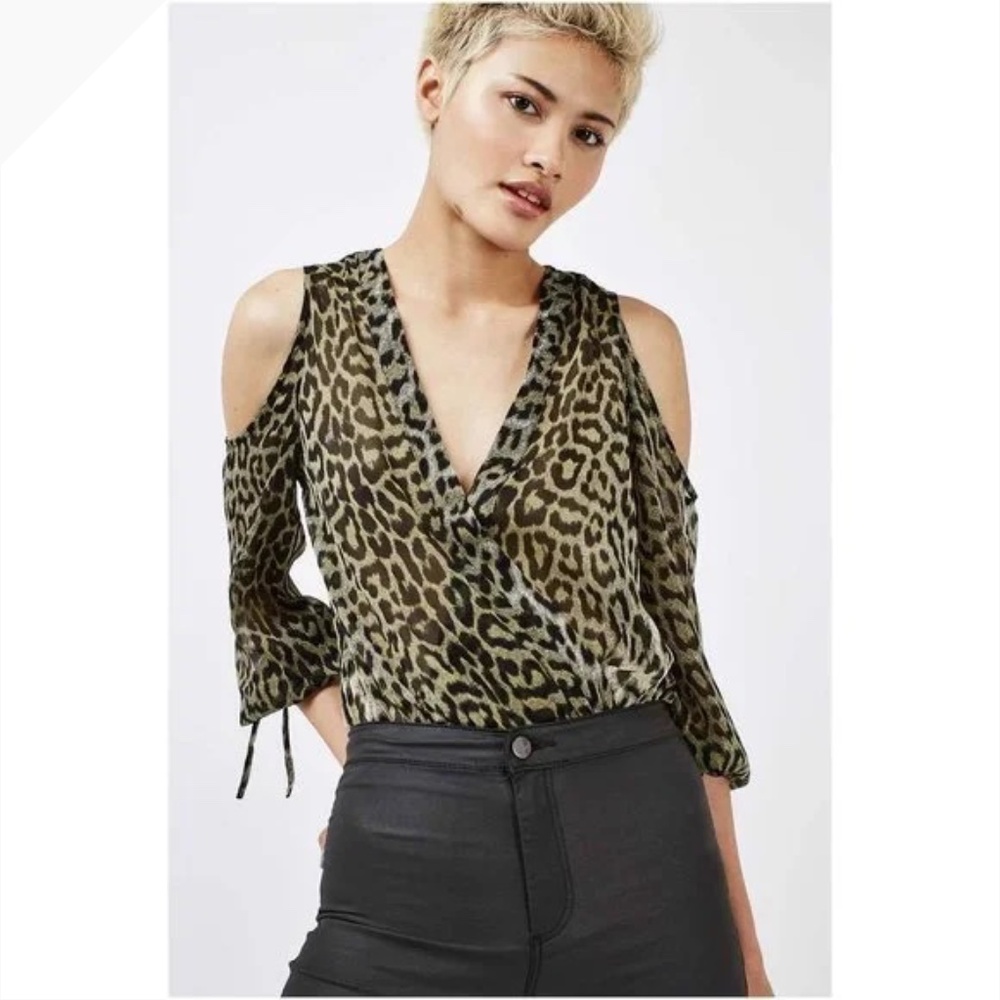 TOPSHOP~LEOPARD ANIMAL PRINT & BLACK COLD SHOULDER BODYSUIT~SIZE 6 MEDIUM